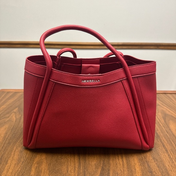 Newbella Handbags - Newbella 2 piece bag